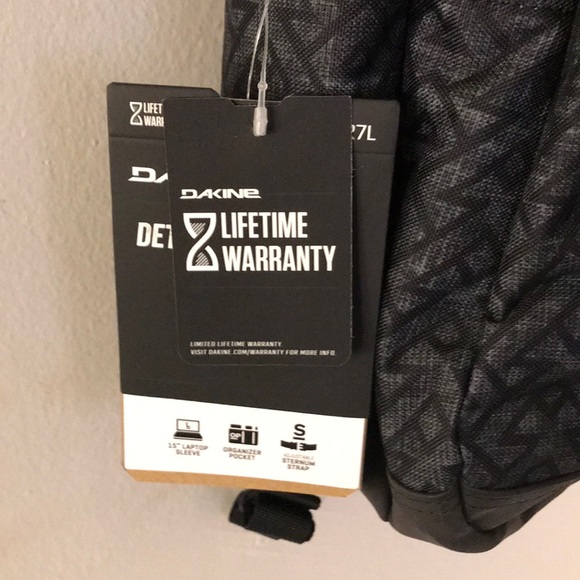 Dakine Detail Backpack - Picture 2 of 5